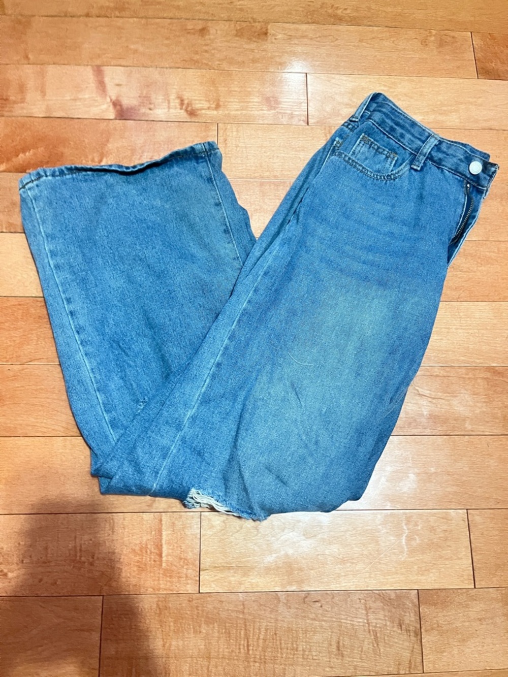 SHEIN Blue Straight Leg Women Jeans